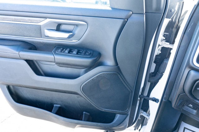 2021 RAM 1500 Big Horn Crew Cab 4x4 5'7' Box