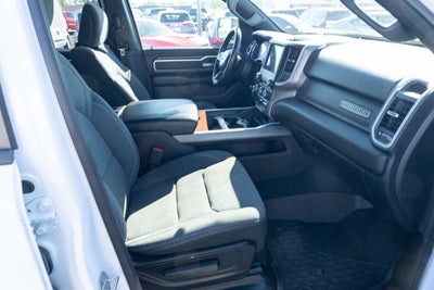 2021 RAM 1500 Big Horn Crew Cab 4x4 5'7' Box