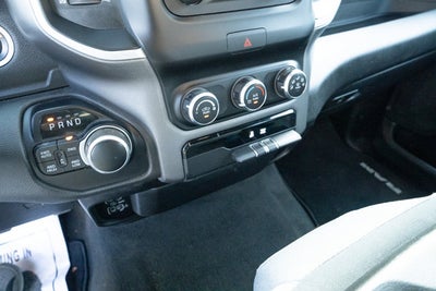 2021 RAM 1500 Big Horn Crew Cab 4x4 5'7' Box