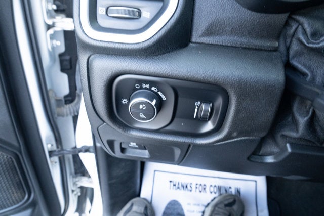 2021 RAM 1500 Big Horn Crew Cab 4x4 5'7' Box