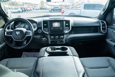 2021 RAM 1500 Big Horn Crew Cab 4x4 5'7' Box