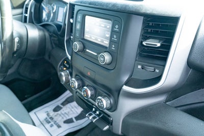 2021 RAM 1500 Big Horn Crew Cab 4x4 5'7' Box