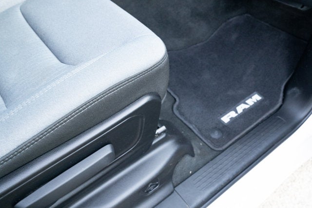 2021 RAM 1500 Big Horn Crew Cab 4x4 5'7' Box