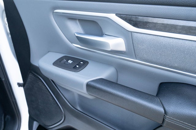 2021 RAM 1500 Big Horn Crew Cab 4x4 5'7' Box