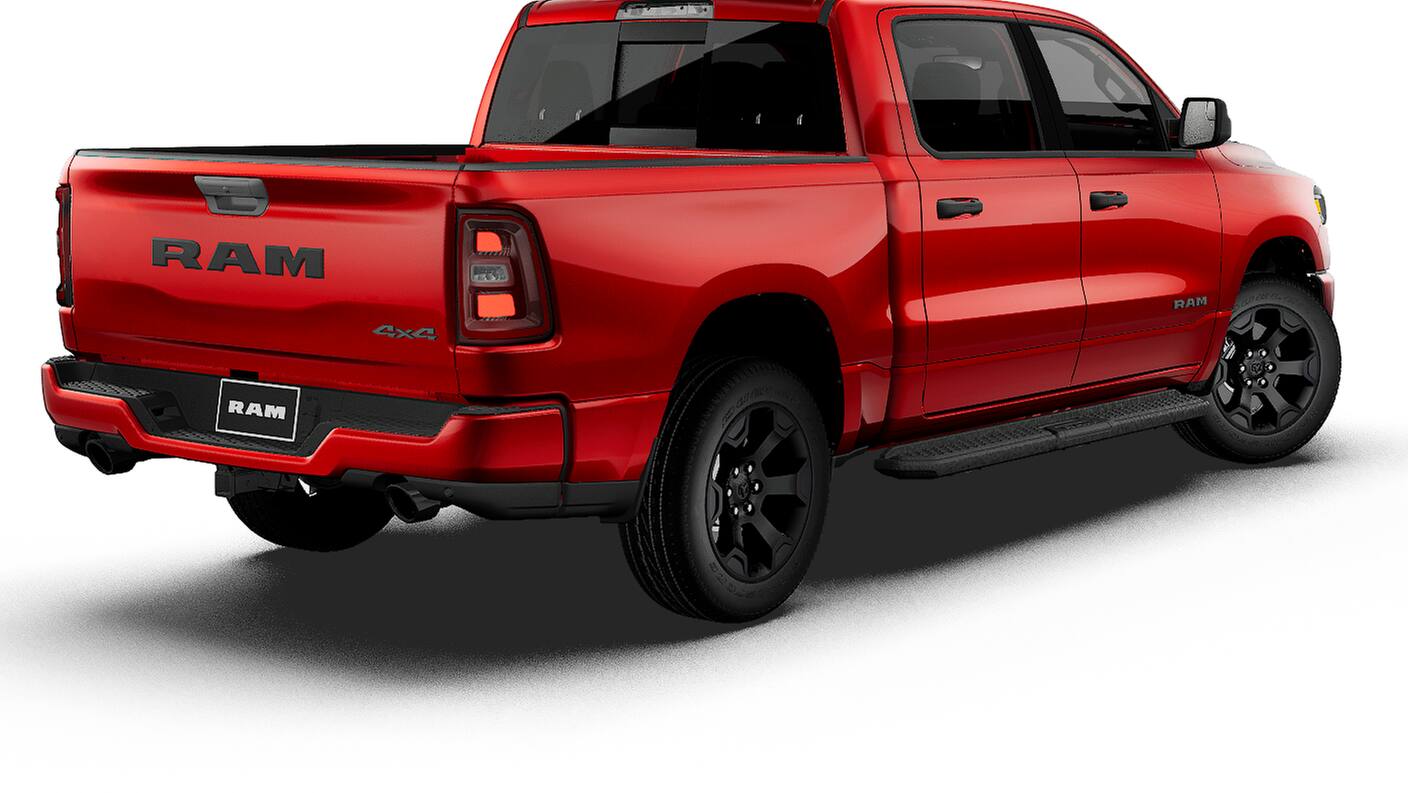 2027 RAM Ram 1500 RAM 1500 EXPRESS CREW CAB 4X4 5'7' BOX