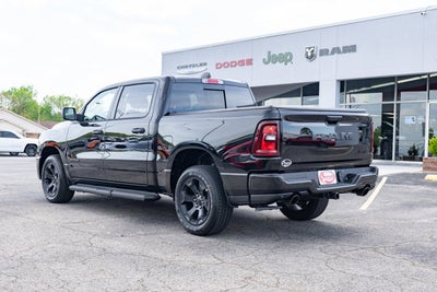 2026 RAM Ram 1500 RAM 1500 EXPRESS CREW CAB 4X4 5'7' BOX