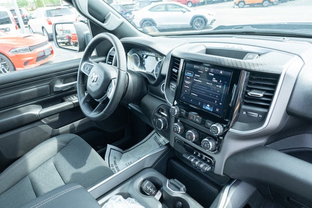 2026 RAM Ram 1500 RAM 1500 EXPRESS CREW CAB 4X4 5'7' BOX