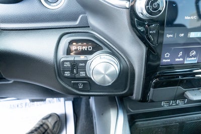 2025 RAM 1500 Laramie Crew Cab 4x4 5'7' Box