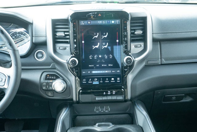 2025 RAM 1500 Laramie Crew Cab 4x4 5'7' Box