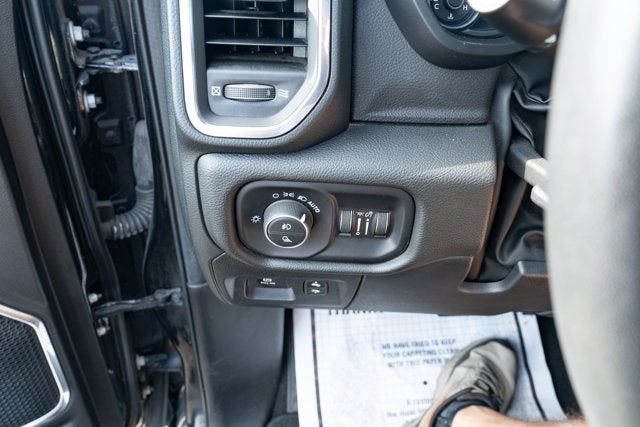 2025 RAM 1500 Laramie Crew Cab 4x4 5'7' Box