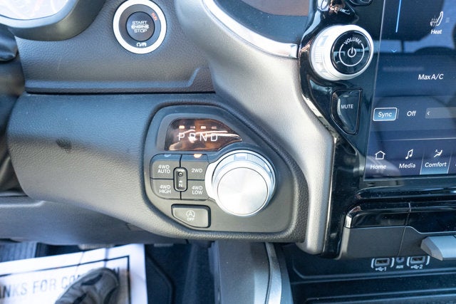 2025 RAM 1500 Laramie Crew Cab 4x4 5'7' Box