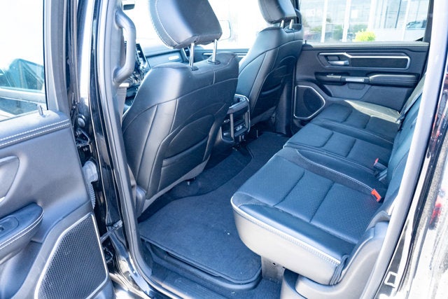 2025 RAM 1500 Laramie Crew Cab 4x4 5'7' Box