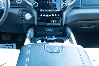 2025 RAM 1500 Laramie Crew Cab 4x4 5'7' Box