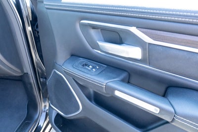 2025 RAM 1500 Laramie Crew Cab 4x4 5'7' Box