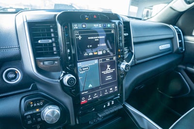 2025 RAM 1500 Laramie Crew Cab 4x4 5'7' Box