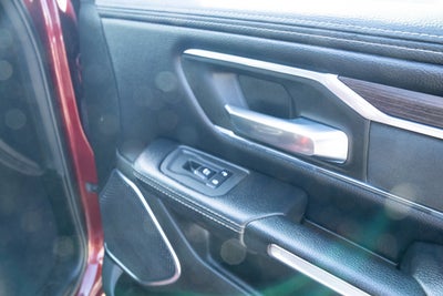 2025 RAM 1500 Laramie Crew Cab 4x4 5'7' Box