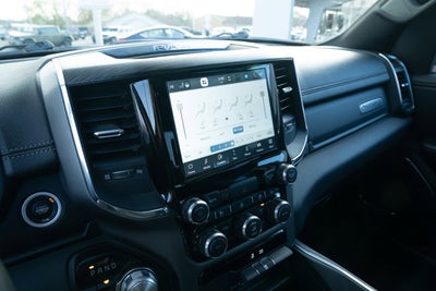 2024 RAM 1500 Laramie Crew Cab 4x4 5'7' Box