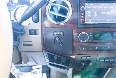 2010 Ford Super Duty F-250 SRW Lariat