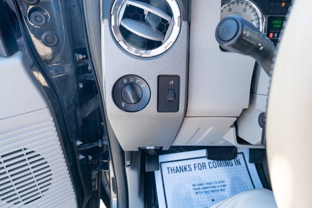 2010 Ford Super Duty F-250 SRW Lariat