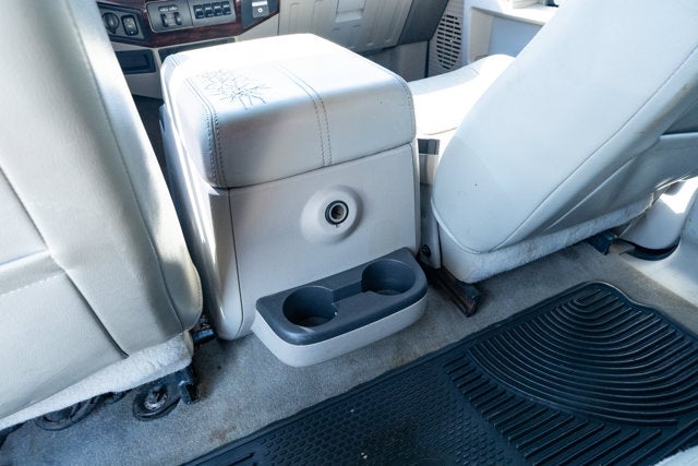 2010 Ford Super Duty F-250 SRW Lariat