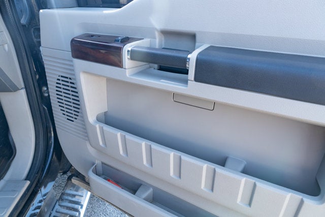 2010 Ford Super Duty F-250 SRW Lariat