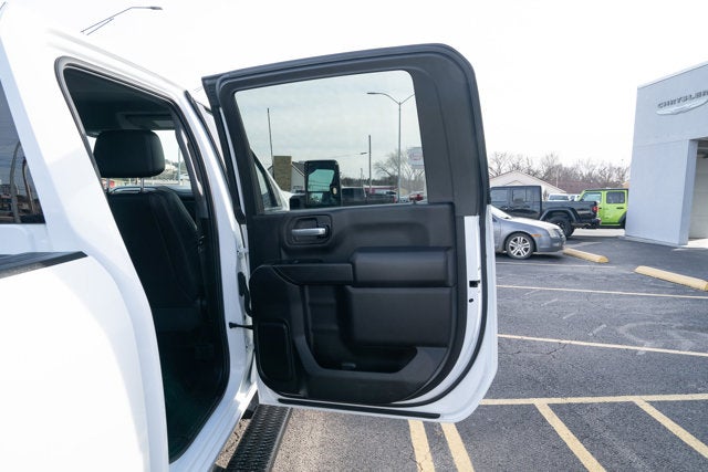 2022 Chevrolet Silverado 2500HD 4WD Crew Cab Long Bed WT