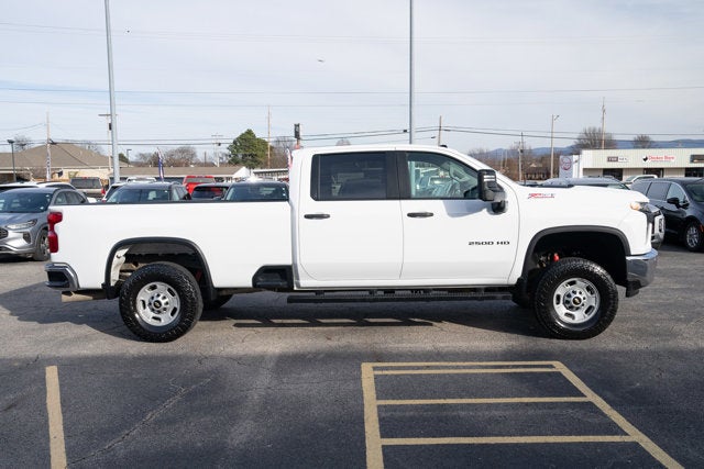 2022 Chevrolet Silverado 2500HD 4WD Crew Cab Long Bed WT