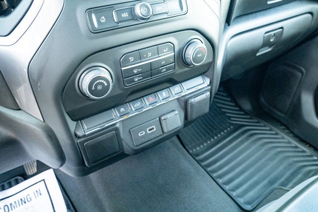 2022 Chevrolet Silverado 1500 LTD 4WD Crew Cab Short Bed Custom