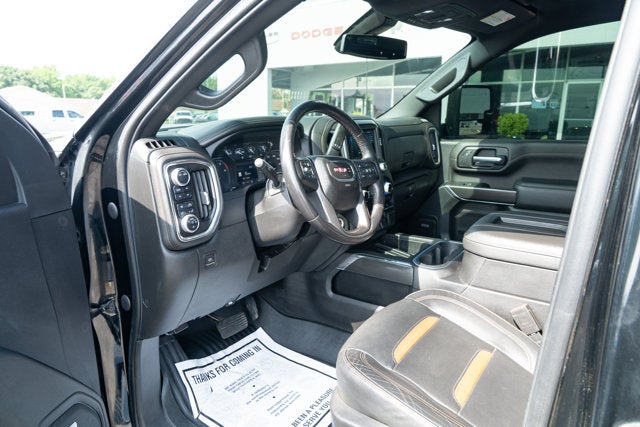2022 GMC Sierra 2500HD 4WD Crew Cab Standard Bed AT4