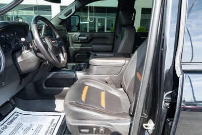 2022 GMC Sierra 2500HD 4WD Crew Cab Standard Bed AT4