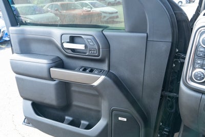 2022 GMC Sierra 2500HD 4WD Crew Cab Standard Bed AT4