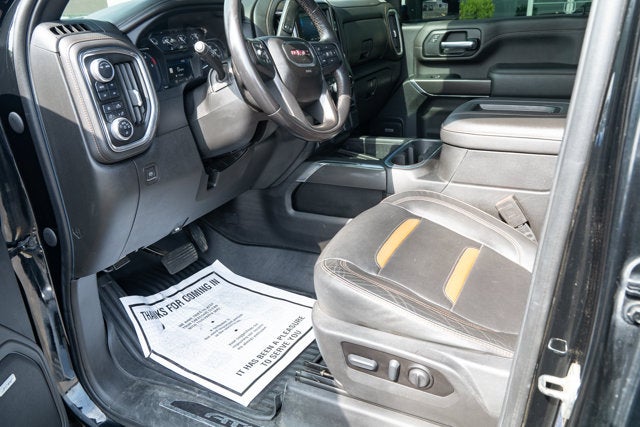 2022 GMC Sierra 2500HD 4WD Crew Cab Standard Bed AT4