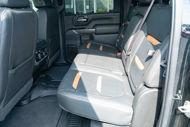 2022 GMC Sierra 2500HD 4WD Crew Cab Standard Bed AT4