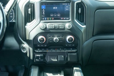 2022 GMC Sierra 2500HD 4WD Crew Cab Standard Bed AT4