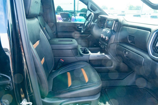 2022 GMC Sierra 2500HD 4WD Crew Cab Standard Bed AT4