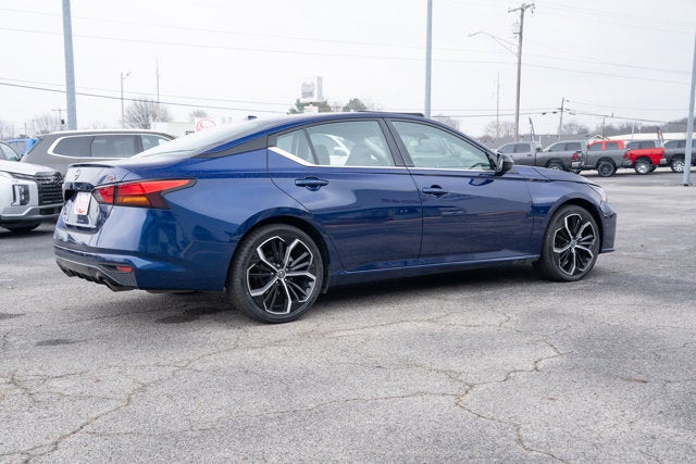 2024 Nissan Altima SR FWD