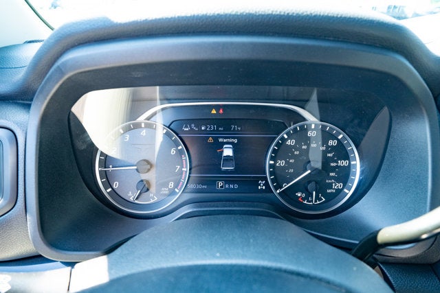 2022 Nissan TITAN Crew Cab SV 4x4