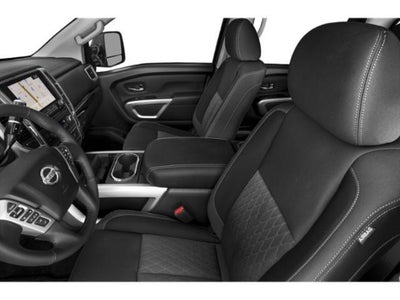 2022 Nissan TITAN Crew Cab SV 4x4