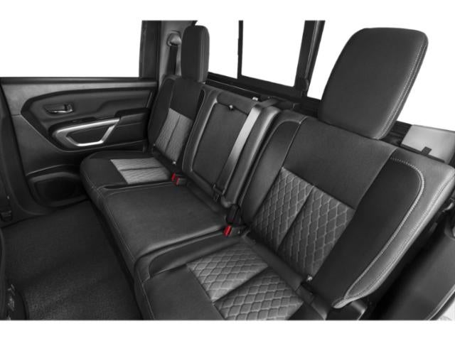 2023 Nissan TITAN Crew Cab SV 4x4