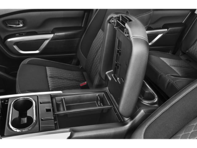 2023 Nissan TITAN Crew Cab SV 4x4