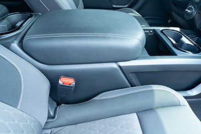 2023 Nissan TITAN Crew Cab SV 4x4