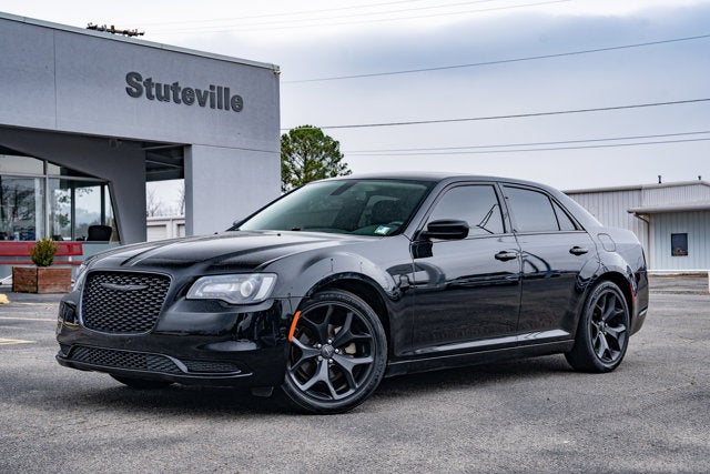 2022 Chrysler 300 Touring