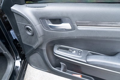 2022 Chrysler 300 Touring