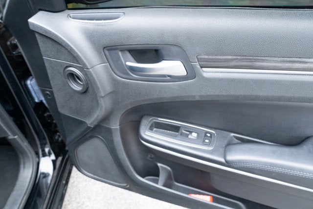 2022 Chrysler 300 Touring