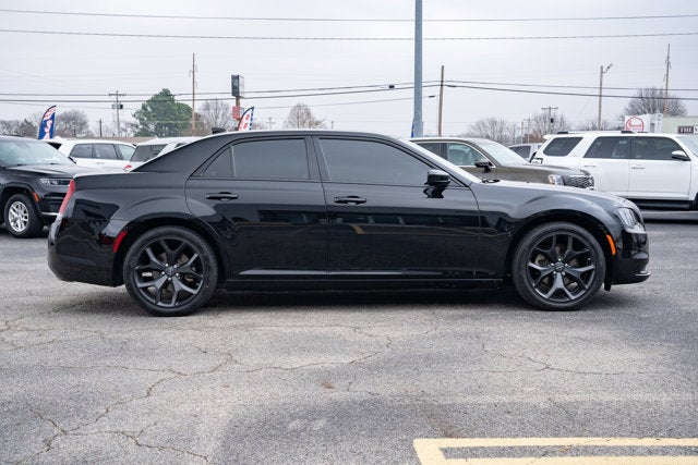 2022 Chrysler 300 Touring
