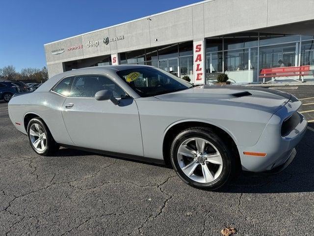 2021 Dodge Challenger SXT
