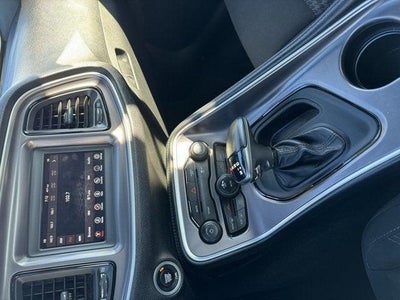 2021 Dodge Challenger SXT