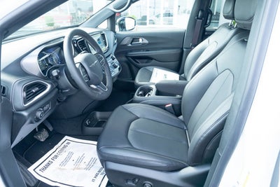 2026 Chrysler Pacifica PACIFICA SELECT