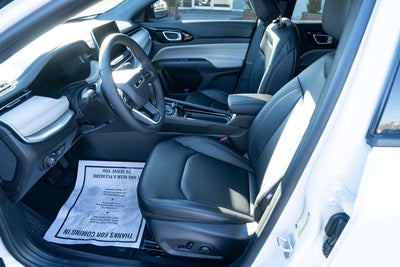 2026 Jeep Compass COMPASS LIMITED 4X4