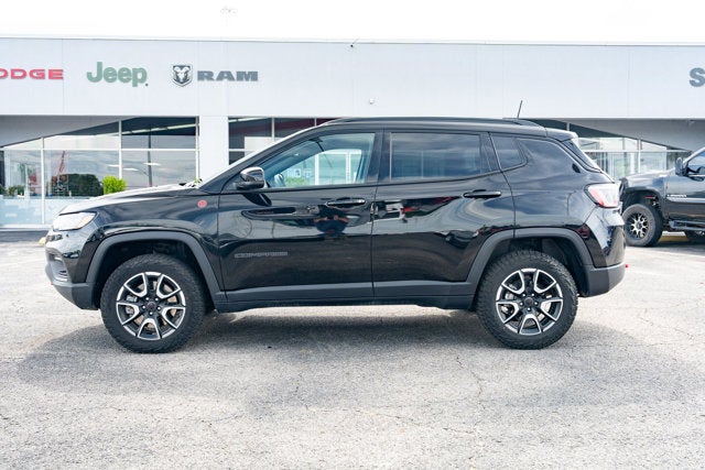 2025 Jeep Compass Trailhawk 4x4